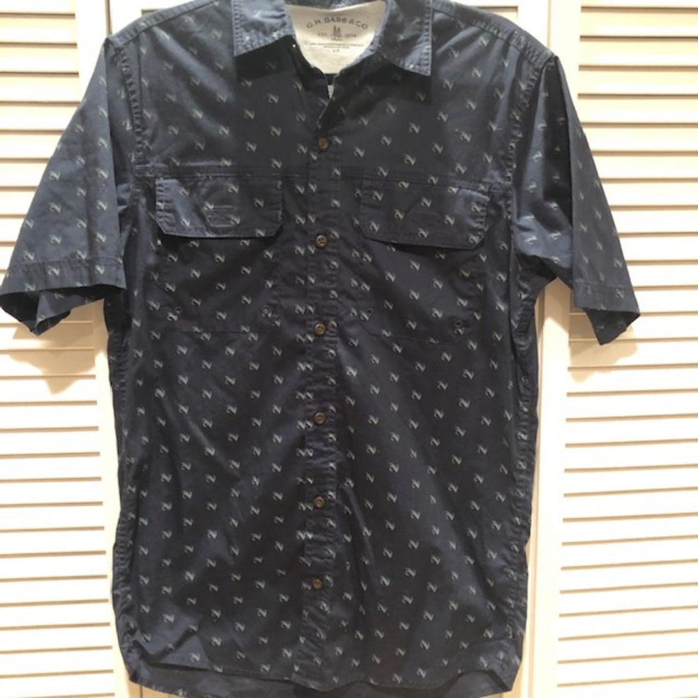 G. H. Bass Short Sleeve Button Down (Small)
